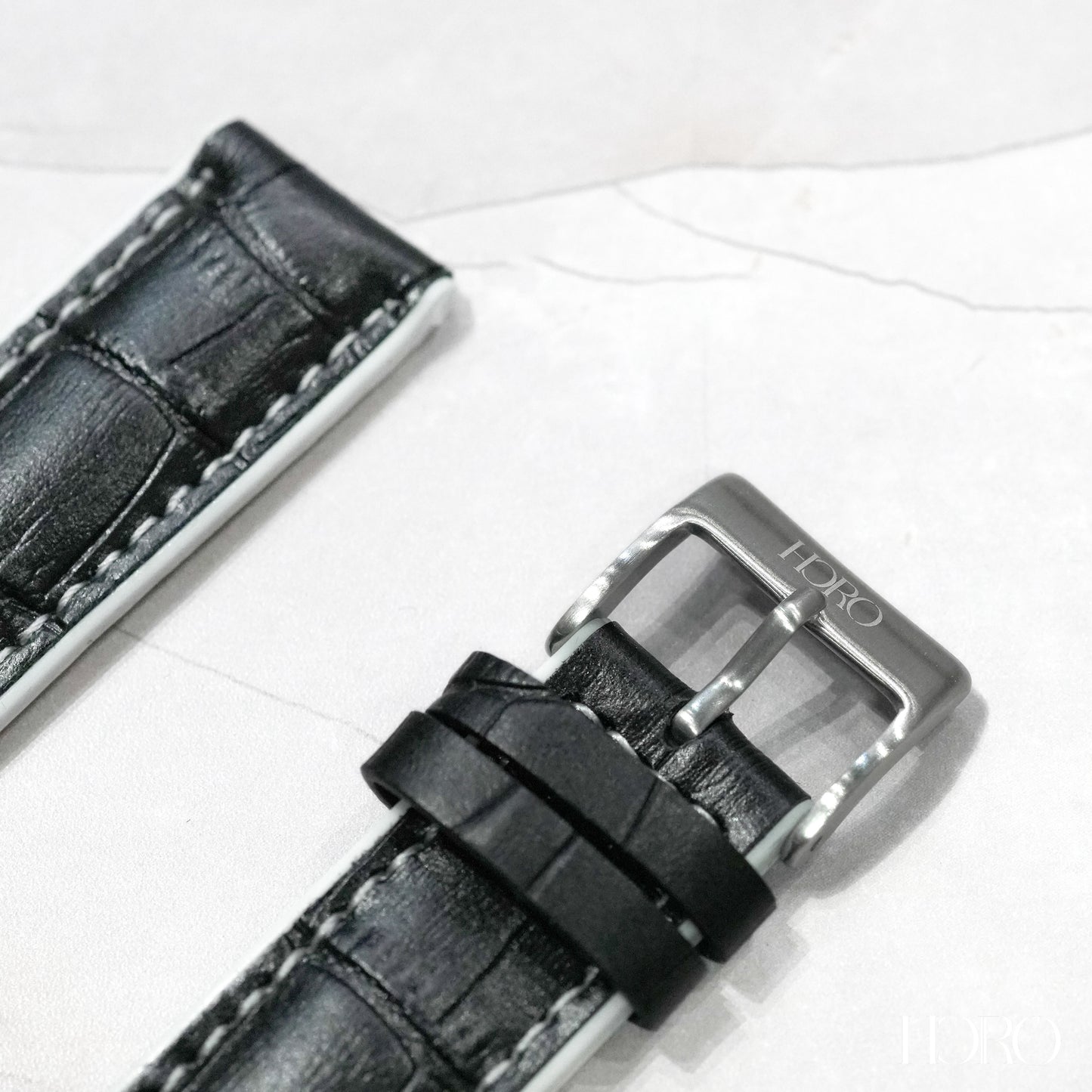 59X - Calf/silicone rubber strap White/Black