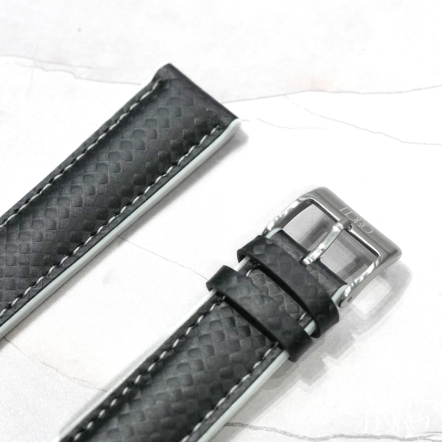 60M - Calf/silicone rubber strap Black/White